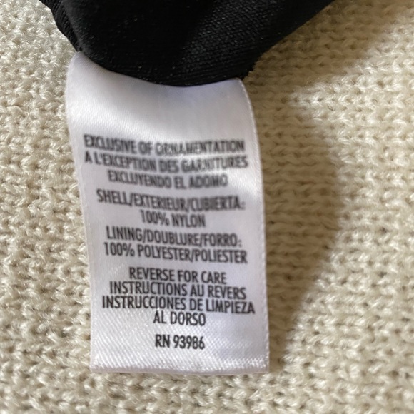 Vintage Casual Corner Embroidered Sleeveless Collectibles Top - Picture 4 of 7